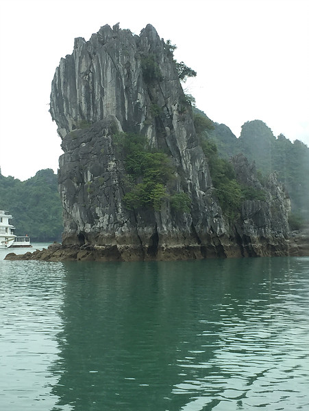 Halong Bay Vietnam Islands